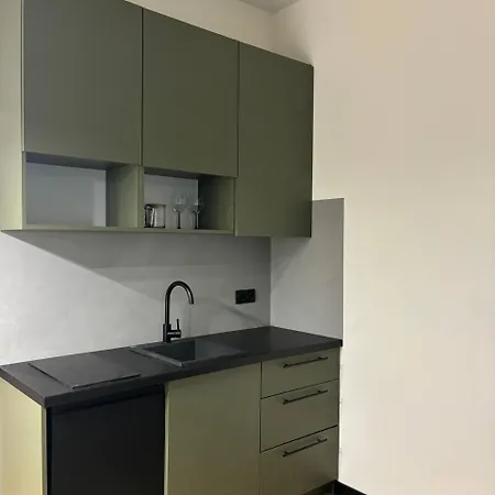 Cozy Near Station Апартаменты *