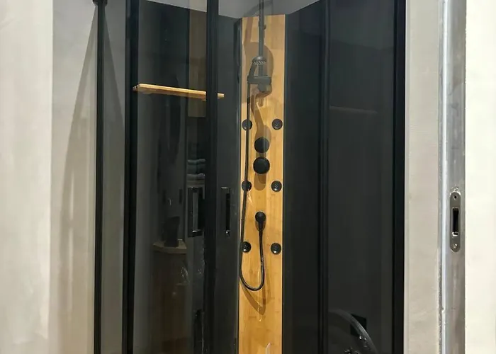 Cozy Near Station Appartement Krakau